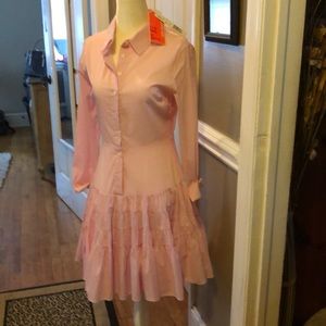 Pin strips of pink and white. Ruffles. Adorable.